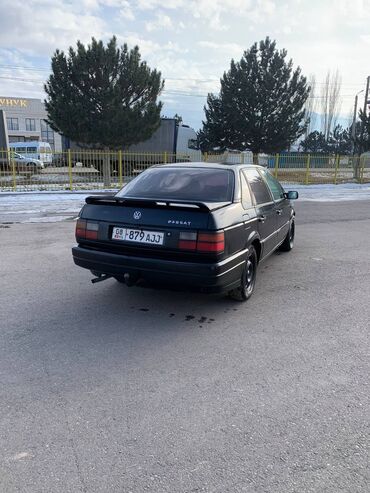 Volkswagen: Volkswagen Passat: 1991 г., 1.8 л, Робот, Бензин, Седан