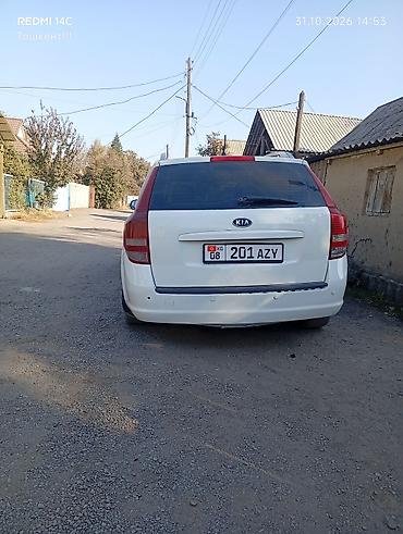 sorento 2022: Kia Ceed: 2011 г., 1.6 л, Автомат, Бензин, Универсал — 3