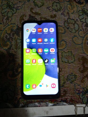 Samsung Galaxy A22, 64 ГБ, цвет - Черный, Отпечаток пальца