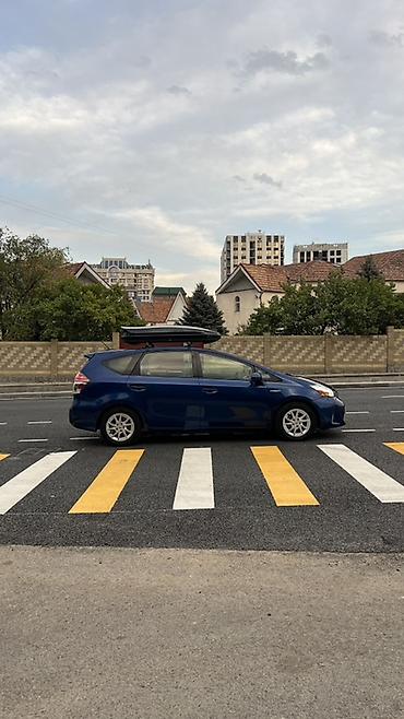 prius plus: Toyota Prius V: 2016 г., 1.8 л, Автомат, Гибрид, Универсал — 8