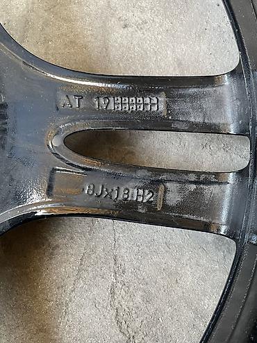 Колеса в сборе: Колеса в сборе R 18, Б/у, Комплект, Легковые, Литые, отверстий - 5 — 6