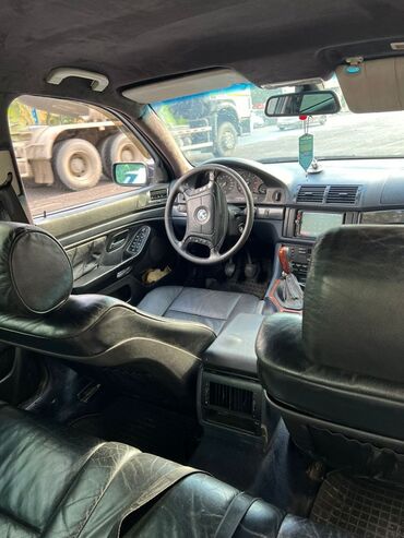 авто гаражное хранение: BMW 5 series: 2000 г., 2.5 л, Механика, Бензин, Седан