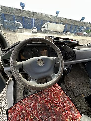 Легкий грузовой транспорт: Легкий грузовик, Mercedes-Benz, Стандарт, 3 т, Б/у at lalafo.kg — 7 Легкий грузовой транспорт: Легкий грузовик, Mercedes-Benz, Стандарт, 3 т, Б/у — 7