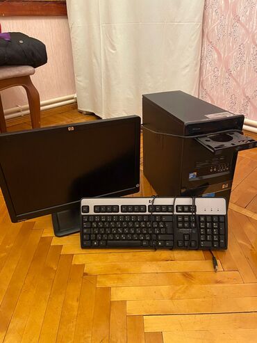 Masaüstü kompüterlər və iş stansiyaları: HP Komputer. Ideal veziyyetdedir. Monitor, sistem bloku, klaviatura