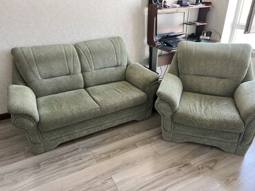 расширительный бачок для паравой отапления: Комплект мягкой мебели: диван и кресло в одном стиле. - Цвет