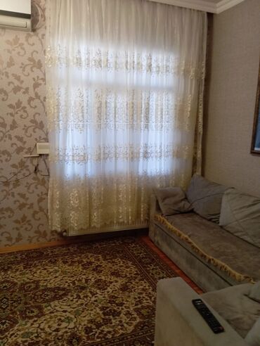 Uzunmüddətli kirayə evlər: 100 kv. m, 3 otaqlı, Kombi, Qaz, İşıq -da lalafo.az — 9 Uzunmüddətli kirayə evlər: 100 kv. m, 3 otaqlı, Kombi, Qaz, İşıq — 9