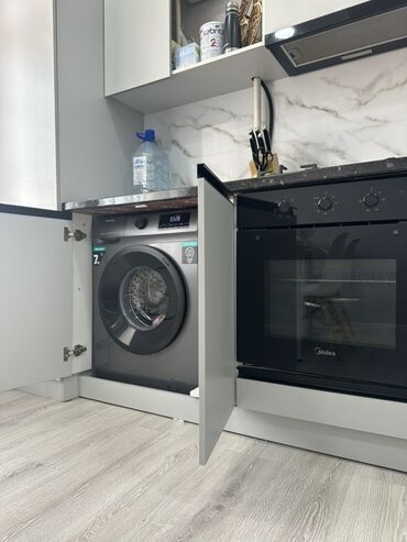 Долгосрочная аренда квартир: 2 комнаты, Риэлтор, С подселением, С мебелью полностью — 14