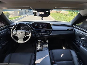 абс лексус: Lexus ES: 2022 г., 2.5 л, Автомат, Гибрид, Седан — 9