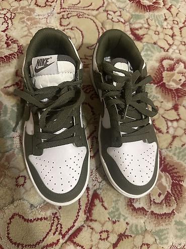 krosovka: Krossovkalar, Nike, Ölçü: 34, Uniseks — 1