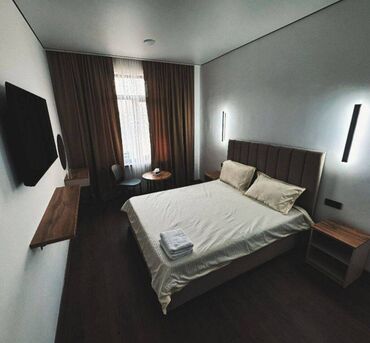 гостивой дом бишкек: 1 бөлмө, Душ кабинасы, Жаздык, жууркан-төшөк каптары, Кондиционер