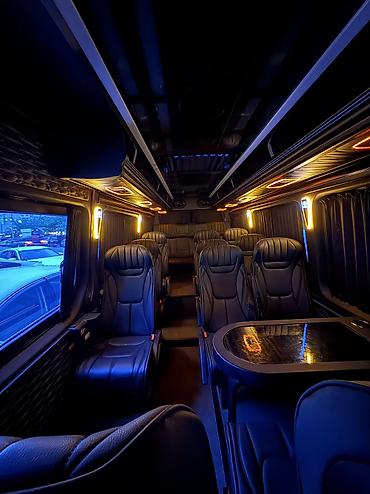 w210 e320: Mercedes‑Benz Sprinter 319 CDI — пассажирский минибас в премиальной — 3