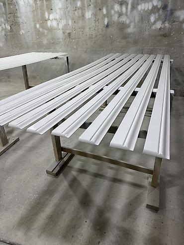cay desdi: Ağ rəngdə MDF/PVC dekorativ plintus və profil zolaqları - Material — 1