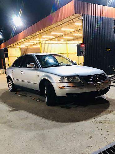 pasat 2001: Volkswagen Passat: 1.8 l | 2001 il Sedan — 1