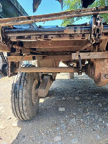 traktor yumze: Kənd təsərrüfatı üçün qoşqu — üzərinə yığıcı/dağıtıcı mexanizmli gübrə — 6