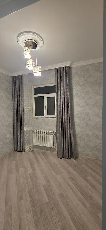 Kirayə evlər: 20 ci sahe Dunya market Gence tendirinin arxasında yola yaxın 2 otag 1 — 7