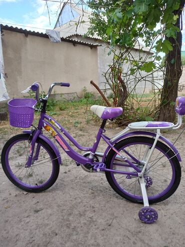 Детские велосипеды: Детский велосипед, 4-колесный, GT, 9 - 13 лет, Для девочки, Б/у