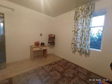 Продажа коттеджей и домов: Продаётся или меняется дом в селе Мээнеткече, город Токмок. Дом тёплый — 5