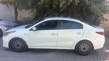 kia rio 3: Kia Rio: 2017 г., 1.6 л, Автомат, Седан — 1