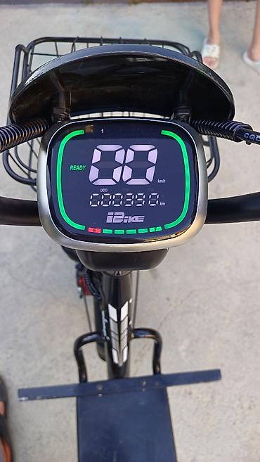 acer elektro scooter: Demək olar ki yenidir.2200azn alınıb.40 km sürülüb.1000w. 60V/24Ah — 5