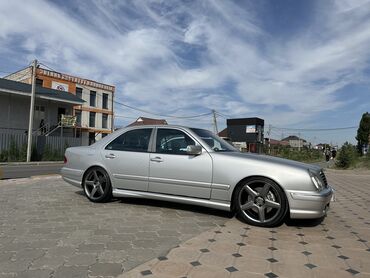 мерседес e500: Mercedes-Benz E 55: 2001 г., 5.5 л, Автомат, Бензин, Седан