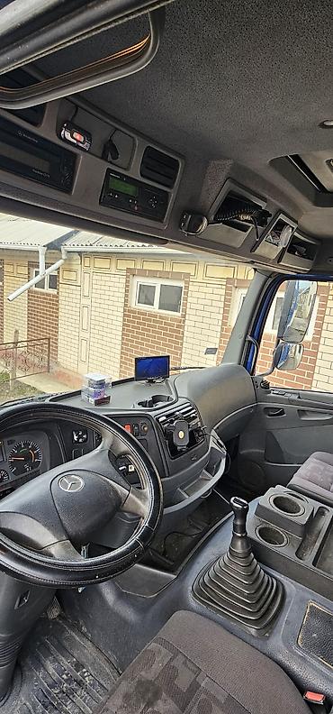 Манипуляторы: Манипулятор, Mercedes-Benz, 2006 г., 5 т — 14