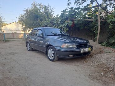 бу авто газ: Daewoo Nexia: 1996 г., 1.5 л, Механика, Бензин, Седан