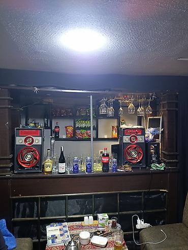 İş: Ofisiant tələb olunur, Pivə barı, Gündəlik ödəniş, 18-29 yaş — 1