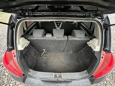 Honda: Honda Fit: 2006 г., 1.5 л, Вариатор, Бензин, Хэтчбэк — 11