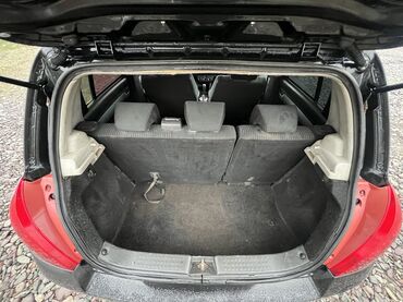 Honda: Honda Fit: 2006 г., 1.5 л, Вариатор, Бензин, Хэтчбэк — 11