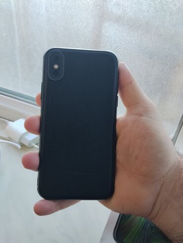 Apple iPhone: IPhone Xs, 64 GB, Space Gray, Face ID — 8