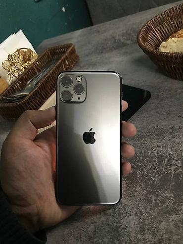 lp e6: IPhone 11 Pro, Б/у, 512 ГБ, Space Gray, Защитное стекло, Чехол, 72 % — 3