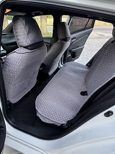 Toyota: Toyota Prius: 2016 г., 1.8 л, Вариатор, Гибрид, Хэтчбэк — 8