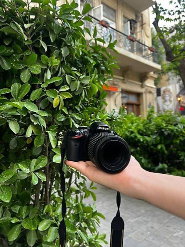 Фото и видеокамеры: Nikon d 3200 55-200 obyektiv ilə birlikdə Probeq 40 min Təcili pul — 4