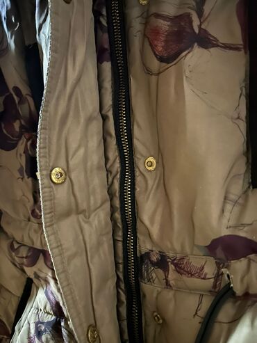 Zimske jakne: Desigual, S (EU 36), Cvetni, Sa postavom na lalafo.rs — 5 Zimske jakne: Desigual, S (EU 36), Cvetni, Sa postavom — 5