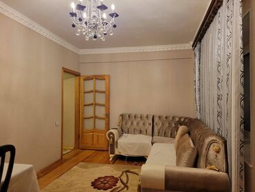 Yeni tikili: 3 otaqlı, Yeni tikili, 74 kv. m — 2