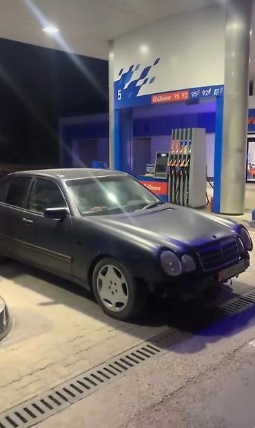 k5 2018: Mercedes-Benz E-Class: 1999 г., 2.4 л, Автомат, Бензин, Седан — 2