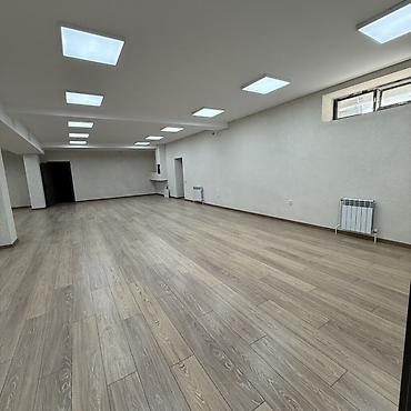 Аренда помещений свободного назначения: Сдается в аренду просторное коммерческое помещение в современном — 6