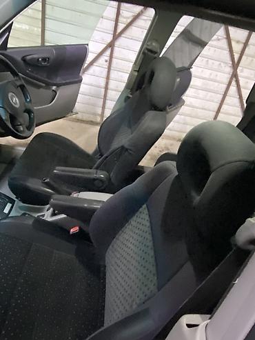 Subaru: Subaru Forester: 2001 г., Автомат, Бензин, Универсал — 4