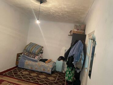 Долгосрочная аренда квартир: 1 комната, 29 м², Хрущевка, 1 этаж, Косметический ремонт