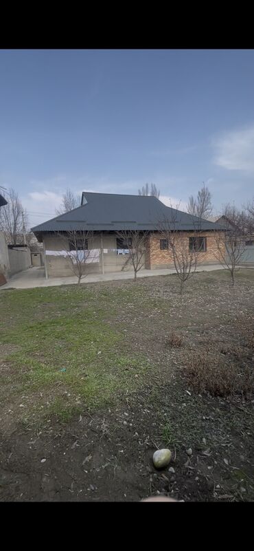 Продажа домов: Дом, 100 м², 4 комнаты, Собственник, Старый ремонт
