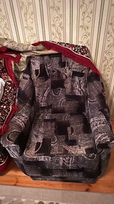 Çarpayılar: Divan, 2 kreslo