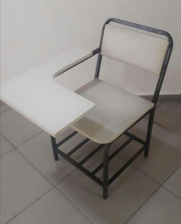 Masa və oturacaq dəstləri: Mətbəx üçün, Yeni, Açılmayan, Künc masa — 9