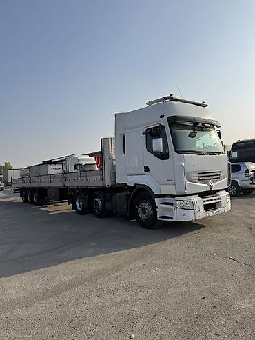 трал машина: Тягач, Renault, 2011 г., Бортовой — 2