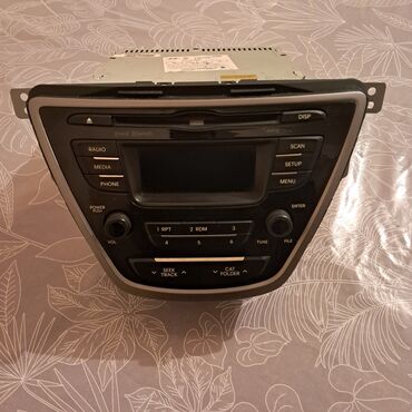 Maqnitofonlar: Hyundai elantra 2011-2012 monitor model: am1b0mdanra5 amerikadan(usa)