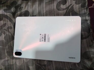 xiomi planset: Salam Xiaomi Pad 5 Yeni alinıb planşet kreditdə deyil nagd alinib