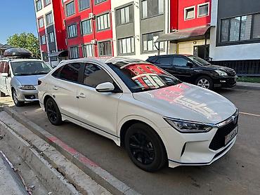 300 000: BYD E3: 2020 г., Автомат, Электромобиль, Седан — 2