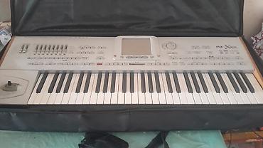roland em 2000: Salam korq pa x 1 elite en gozel modelidi .alet 5 oktavadi .kicik pa 3 — 1