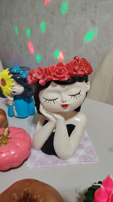 Fiqurlar: Fiqur, Gips, rəng - Ağ — 17