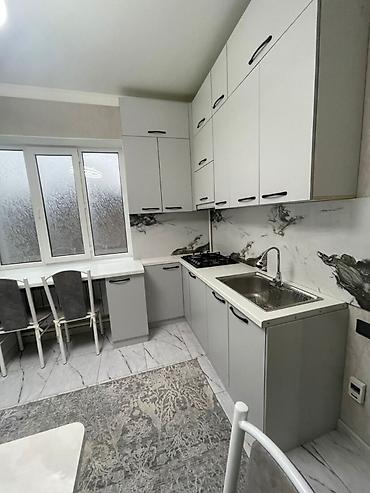 Продажа коттеджей и домов: 🚨 **СРОЧНО ПРОДАЁТСЯ 2-ЭТАЖНЫЙ ШИКАРНЫЙ ДОМ** 📍 Район: Ак-Орго 🏠 — 2