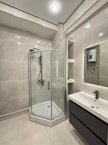 Продажа квартир: 2 комнаты, 43 м², Элитка, 3 этаж, Дизайнерский ремонт — 5